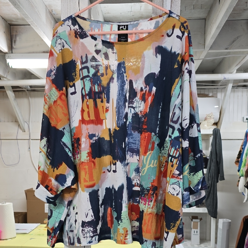 PURE ESSENCE TOP